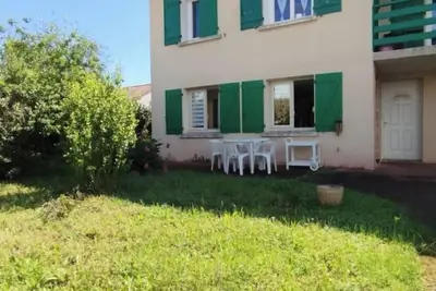 Image de Studio pour 3 personnes avec jardin