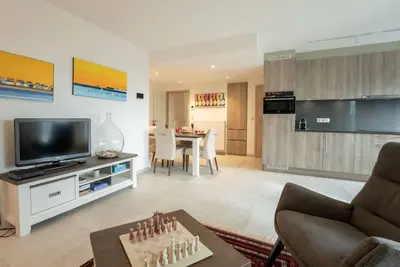 Image de Cosy - bright top floor appartment by Interhome