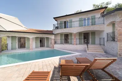 Image de Superbe maison à Crklada avec WiFi