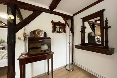 Image de Ostsee-ferienwohnung 2-rechts / Og mit Balkon - Fewo's am Gutshaus im Ostseeland