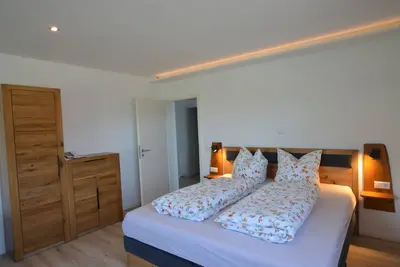 Image de Reblaus first floor apartment with Black Forest view