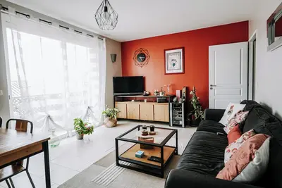Image de T3 Cosy et lumineux + garage à 2 pas du centre!