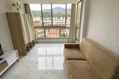 Image de Charmant studio avec vue montagne