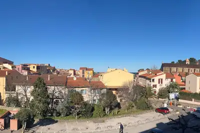 Image de Studio avec terrasse, parking à 170m de la plage