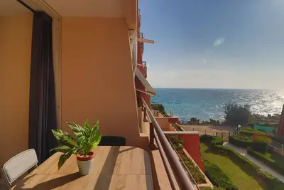 Image de Spacieux T2 avec terrasse et vue sur mer