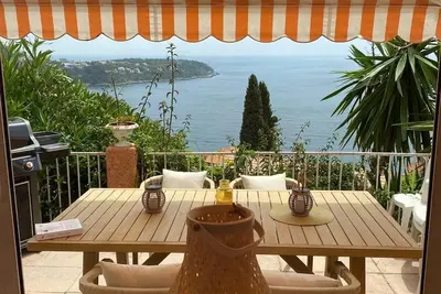 Image de Magnifique Villa Joséphine vue mer, parking privatif, 1 Km de Monaco