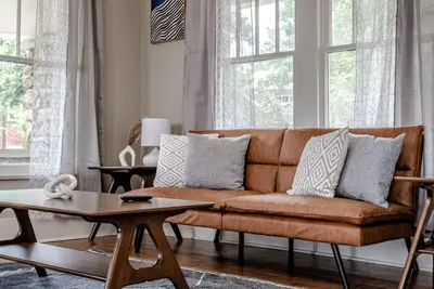 Image de Luxury 2bd Hillcrest Retreat!