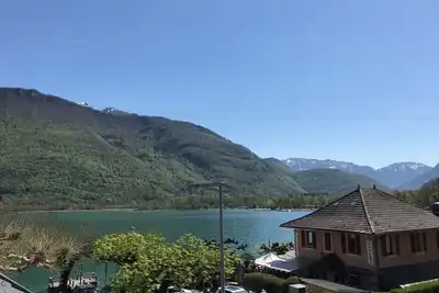 Image de Duplex lac noisettes, vue sur lac