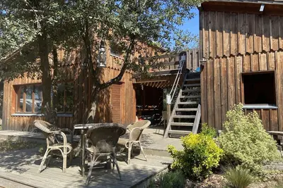 Image de Chalet bois dans quartier calme - 4792