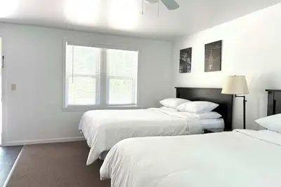 Image de Room 6 at Inland Lakes Motel, Indian River, Mi