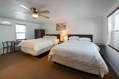 Image de Room 3 at Inland Lakes Motel, Indian River, Mi