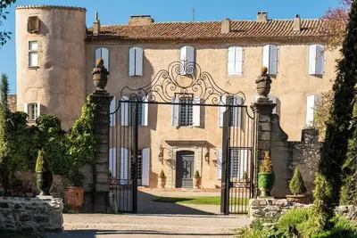 Image de Un Joyau Historique & Moderne au Cœur du Minervois