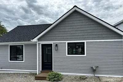 Image de Waterfront Cottage in Lake Orion