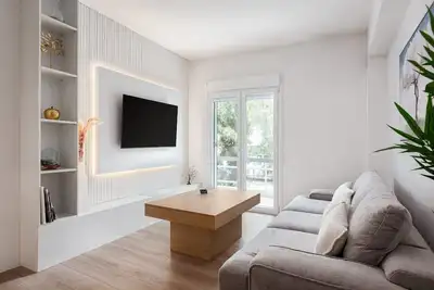 Image de Spectacular Athens Apartment | 2 Bedrooms | Apartment Natala | Located in the Heart of Athens, just Outside the Syggrou Metro Station | Lovely Small Balcony |  Koukaki | Acropolis