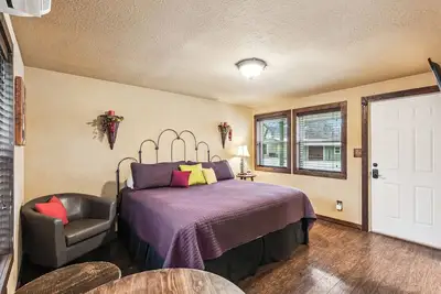 Image de The Tuscan Cottage at Travis Street Cottages