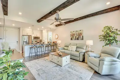 Image de Toccoa Condo on Golf Course w\/ Patio & Grill