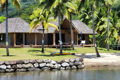 Image de Magnifique villa en bord de mer au coeur d'une splendide propriété. Piscine Wifi