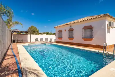 Image de Belle maison Ă Chiclana de la Frontera