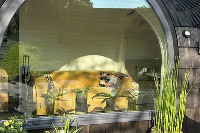 Image de Black cabin logement insolite a 20minutes de Deauville entre haras et sentiers