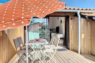 Image de Beau T2, résidence avec piscine au bord du lac