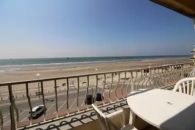Image de Occident A Iv 5 : Grand appartement agréable avec belle vue mer pour 5/6 personnes