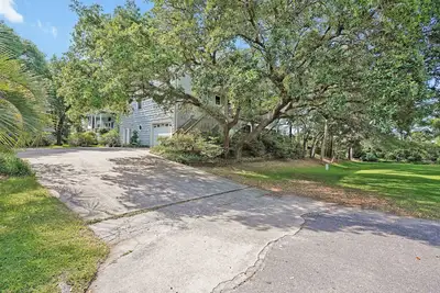 Image de Moonshine Creek on the Davis Canal with Dock - Sleeps 4 - Clean - King Bed