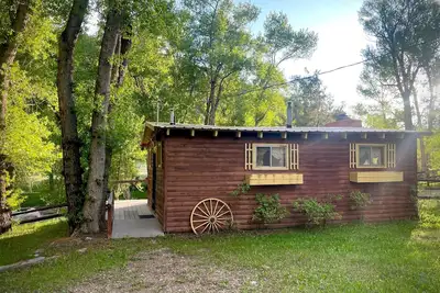 Image de Vintage Tata River Cabin #7: Arkansas River Cabin