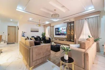 Image de Luxury Lagos Apartment with 3 Bedrooms