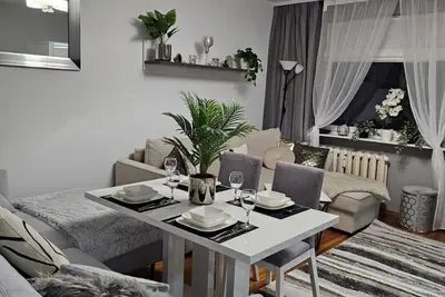 Image de Apartment in Zyrardow 10min to Suntago