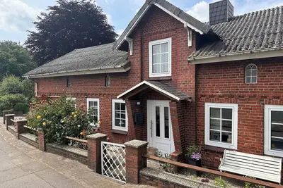 Image de Cozy country house vacation home in Olderup near Husum on the North Sea with garden