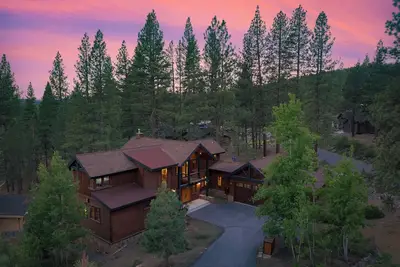 Image de Grays Crossing by AvantStay | Stunning 4bdr Cabin