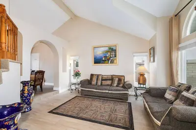 Image de Rowland Heights Beautiful View 4 Bedroom Luxury House near Disney