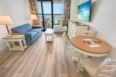 Image de 1br, Direct Oceanfront, Pools Newly Remodeled Nice!