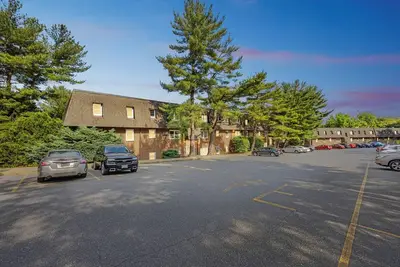 Image de PineBrook 1406 I 2br Garden Style Apartment!