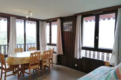 Image de Petit 2 pièces cosy, 80m des pistes, balcon, parking privé