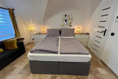 Image de Entzückendes Studio im Herzen von Wiener Neustadt