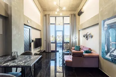 Image de Ventiri Lofts - Luxury Penthouse w/ Home Cinema