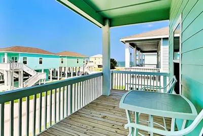 Image de Redfish Reef Retreat | Access to Pool + Bay Views
