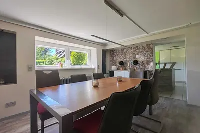 Image de \"Fuchsbau\" vacation apartment for up to 8 people in the Oberharz