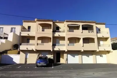 Image de Appartement T3 Rdc avec terrasse - 5mn de la mer