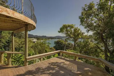 Image de Amazing Water Views from the Harbour Masters Cottage! 2 mins walk to the beach