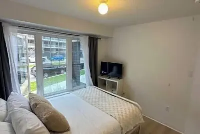 Image de Cozy 1Br Basement Apt - New Downtown Bowmanville