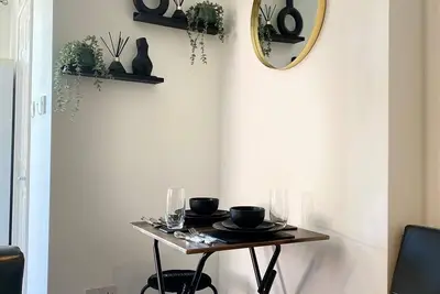 Image de Compact contemporary modern studio