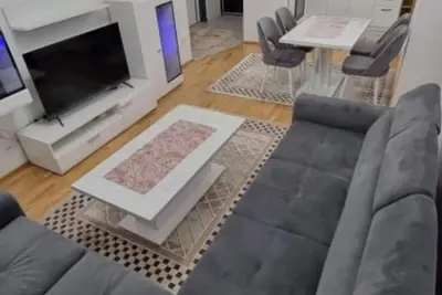 Image de Pyramid View Apartment - One Bedroom Apartment with Balcony