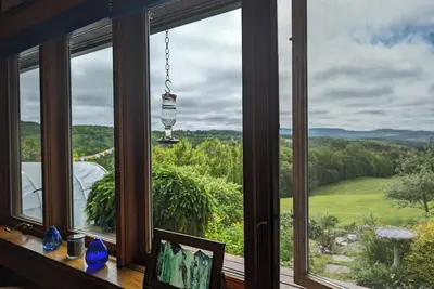 Image de Hilltop Home in the Green Mountains w/ Nordic skiing & a microbrewery paradise.