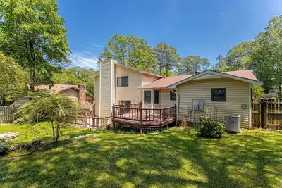 Image de Spacious 4br Home: Pet Friendly 20 min to Downtown