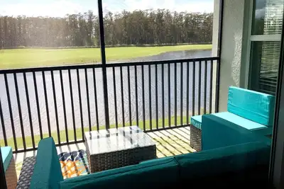 Image de Beautiful Varanda Condo located on Golf Course in a 24x7 secured Gated Community