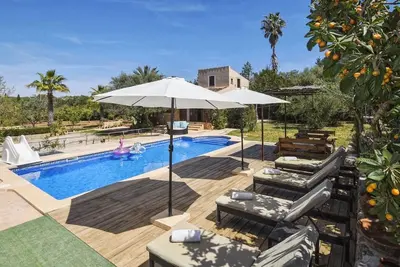 Villa 'Rotana Casa Alba' avec piscine privée et Wi-Fi