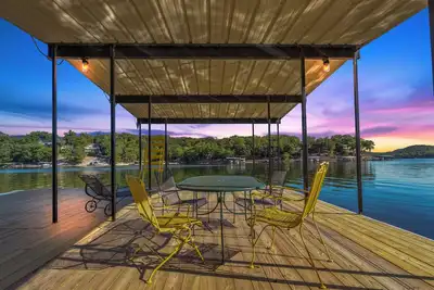 Image de Firepit, Kayaks, Paddle Board, Lake Views, Great Location