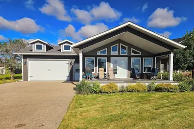 Image de Family friendly cabin at Lake Diefenbaker